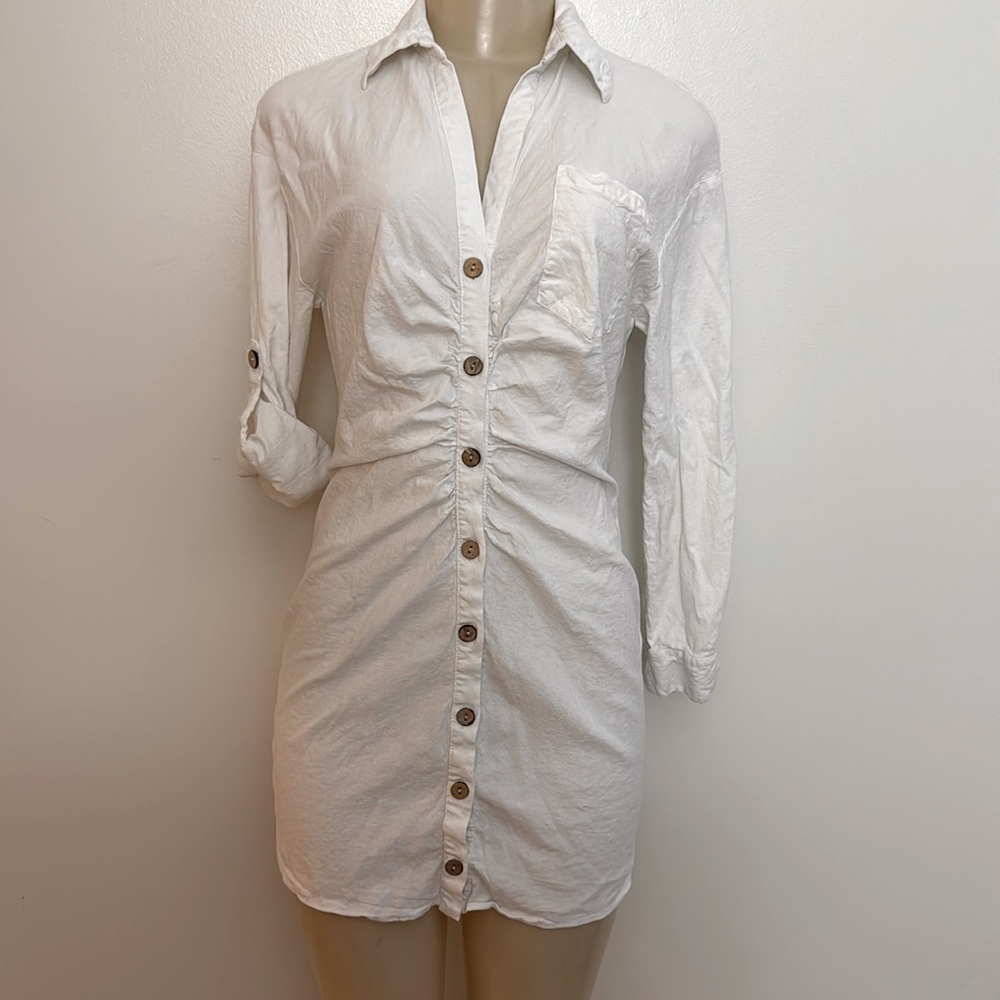 Zara Dress White Linen Blend Button-Up Shirt Size L Classic Coastal Minimalist